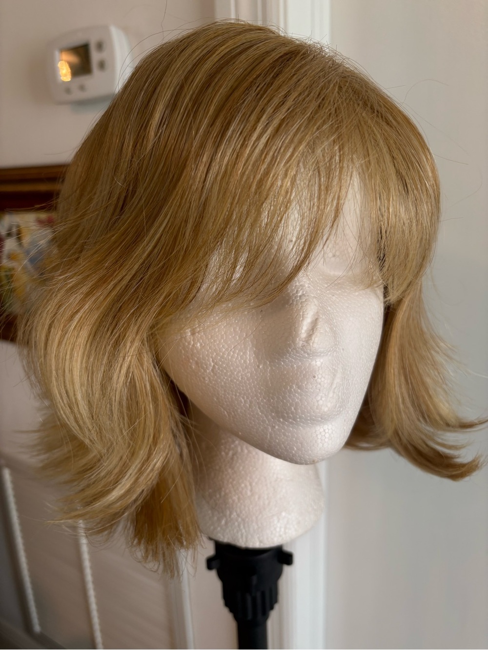 GABOR Essentials Blonde POSITIVITY Heat Friendly Synthetic Wig Basic average cap